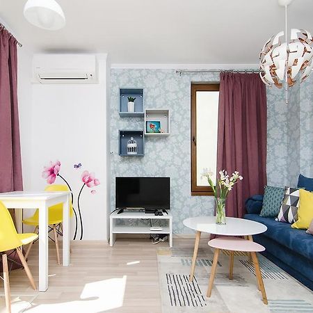 The Cozy Apartment Varna Esterno foto